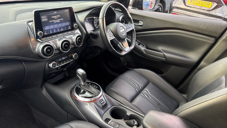 Nissan Juke 1.0 DiG-T 114 Tekna 5dr DCT Petrol Hatchback